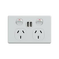 4C | Classic Double Power Point 220-240V 10A with 5V 2x2.4A  USB Ports
