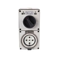 4C | Combination Switched socket 5 Pin IP66 500V 20A